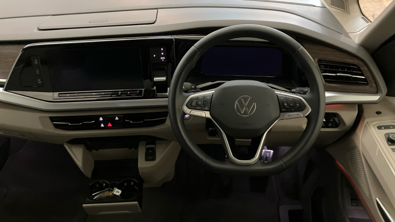 Volkswagen Multivan 2.0 TDI Style 5dr LWB DSG Diesel Estate